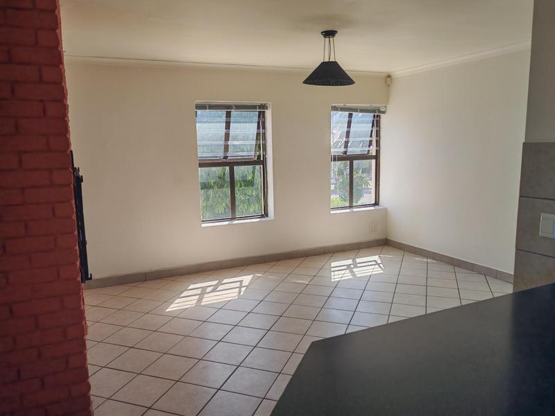 4 Bedroom Property for Sale in Sandbaai Western Cape